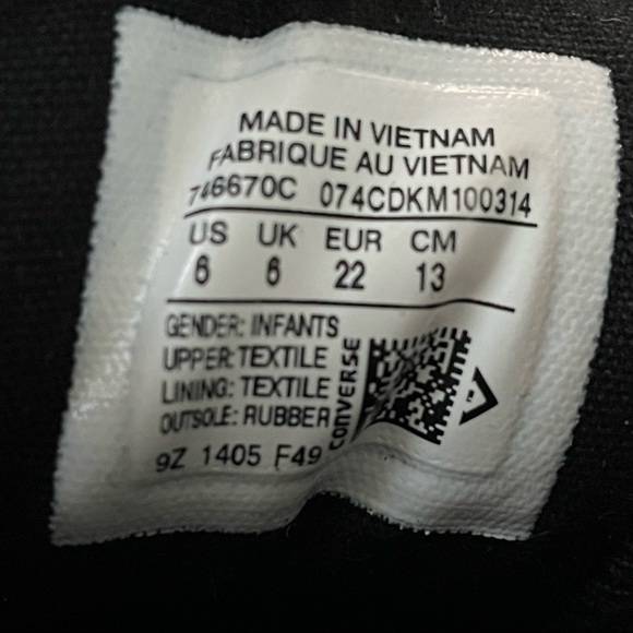 GUC Baby Converse Allstar Hightop Shoes Red and Black Size 6 - Picture 7 of 9